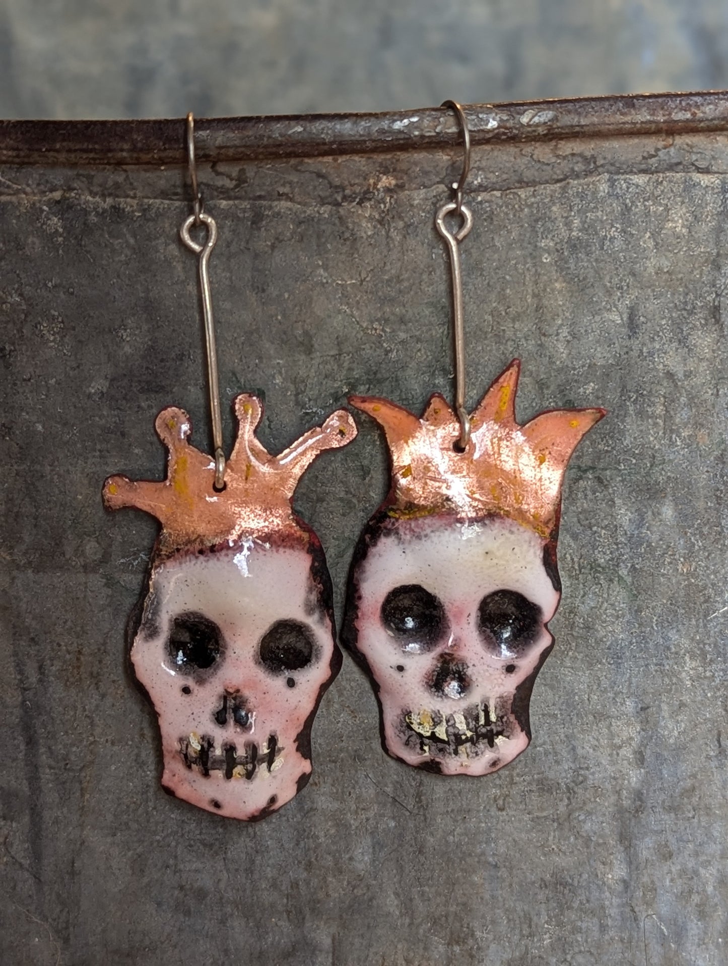 The Joker Kings, skull earrings: handmade, torch fired enamel